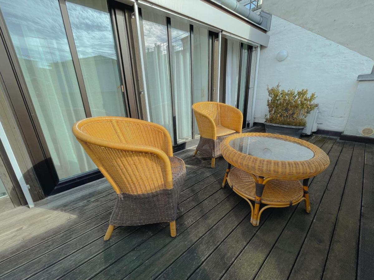 Luxury 150M2 Suite In Most Desirable Area Of Historic Central Vienna Exterior photo
